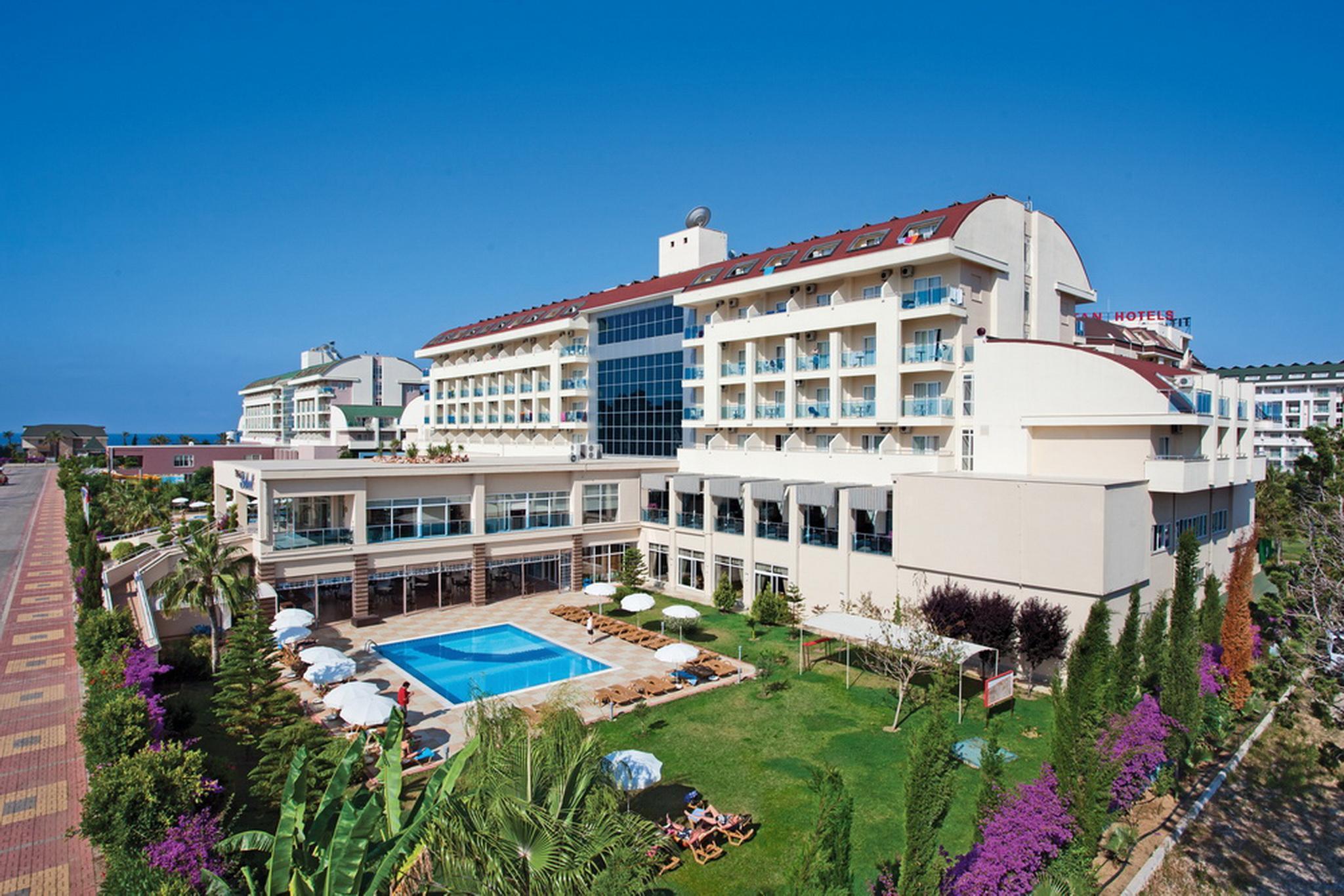 Titan Select Hotel Konaklı Exteriör bild