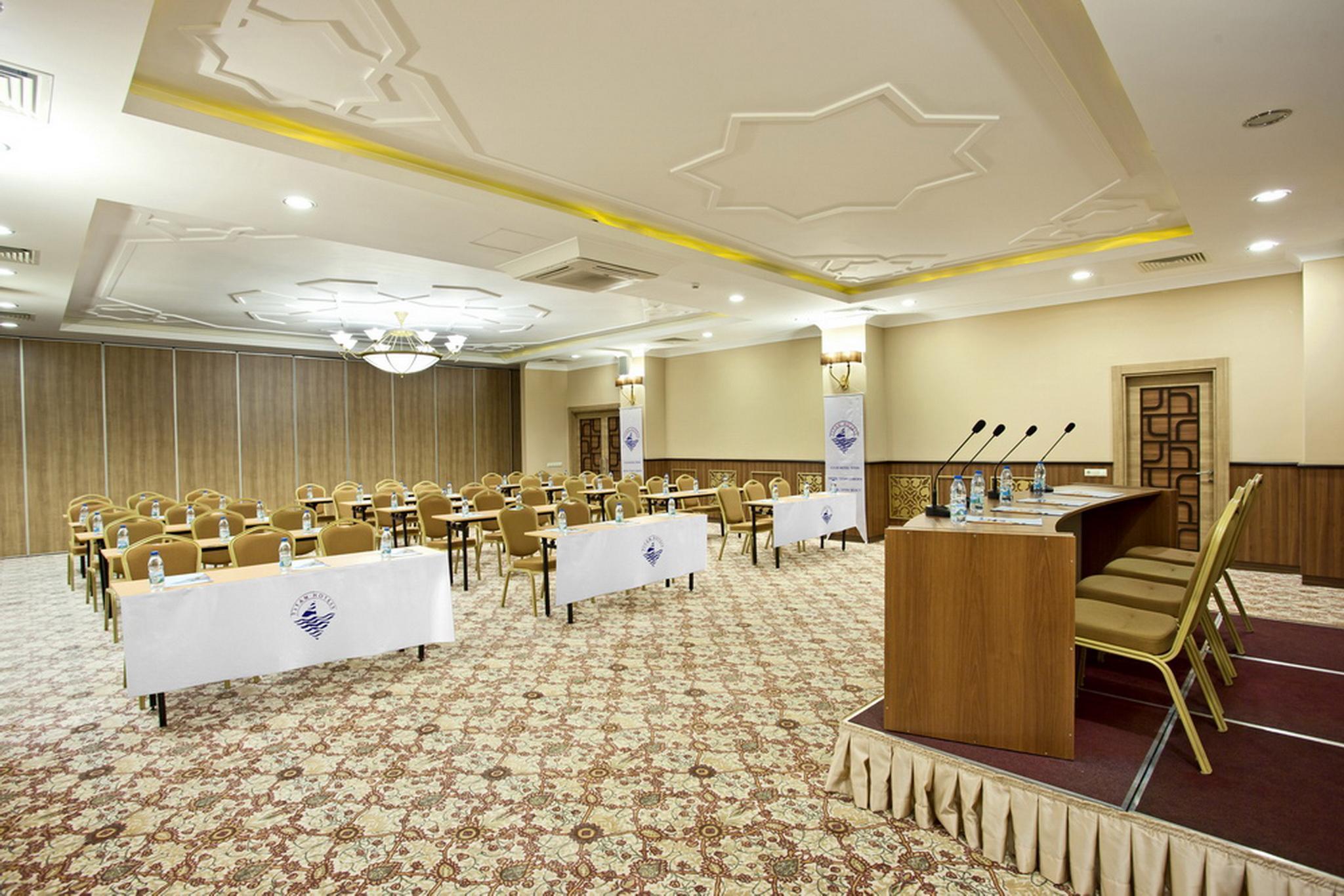 Titan Select Hotel Konaklı Exteriör bild