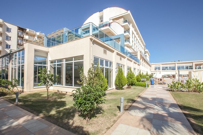 Titan Select Hotel Konaklı Exteriör bild
